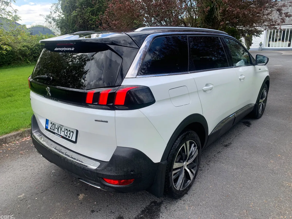 Peugeot 5008 MPV, Diesel, 2020, White