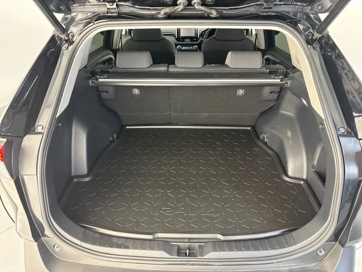 Toyota RAV4 SUV, Petrol Hybrid, 2022, Black
