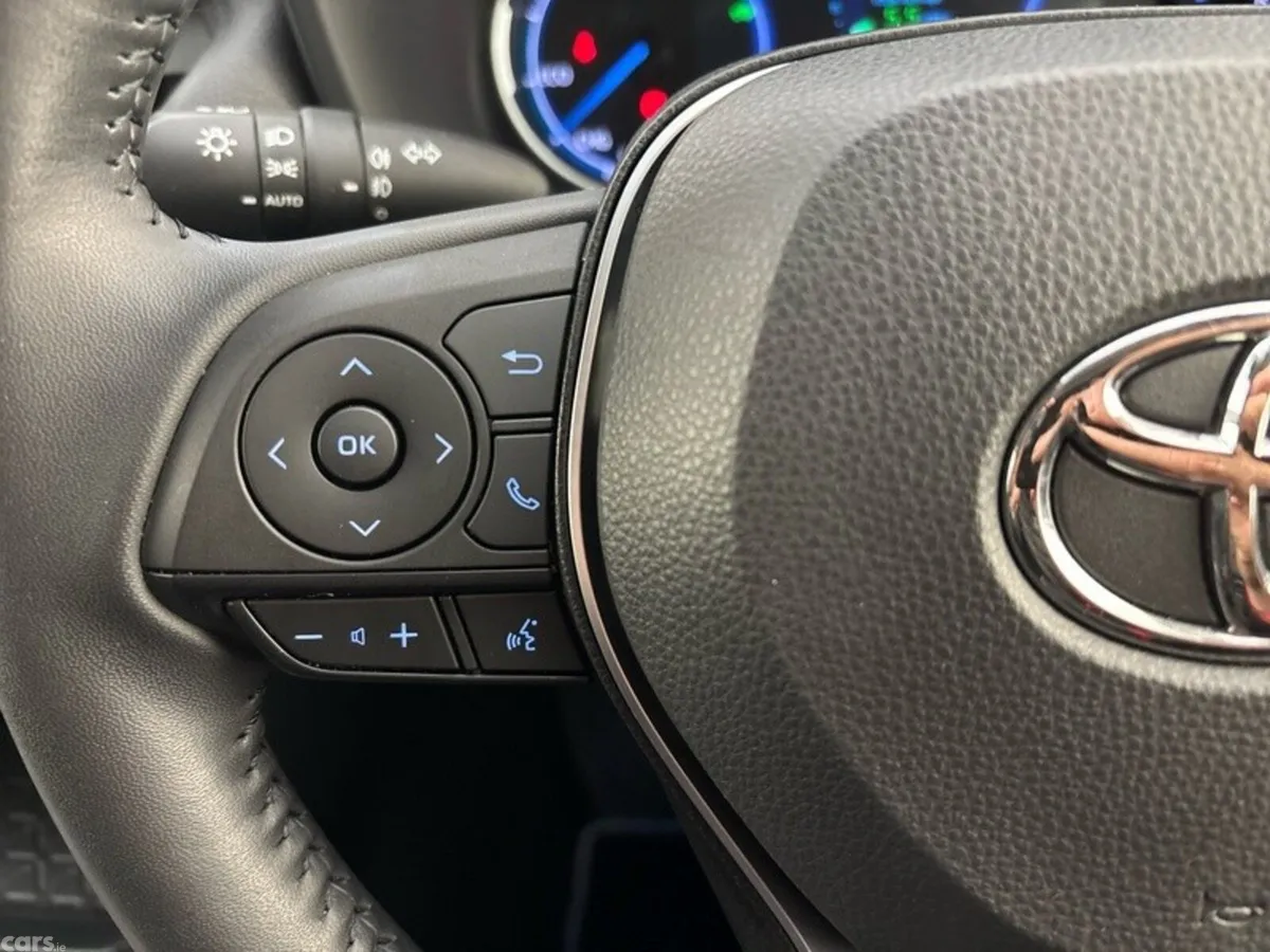 Toyota RAV4 SUV, Petrol Hybrid, 2022, Black