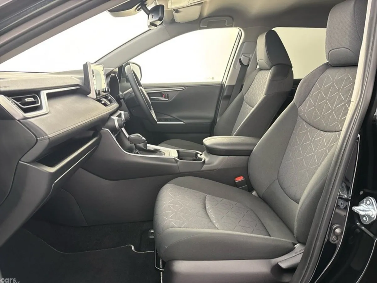 Toyota RAV4 SUV, Petrol Hybrid, 2022, Black