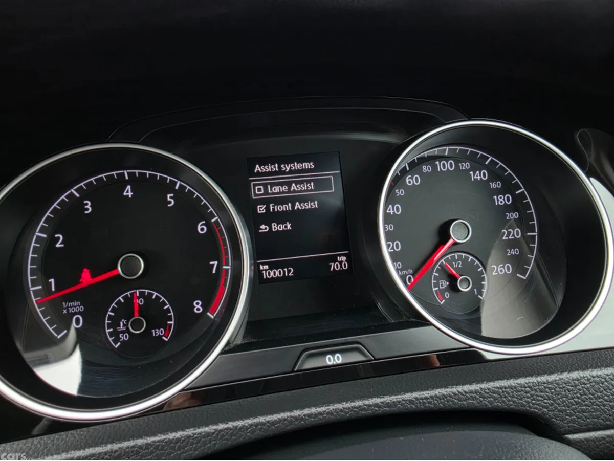 Volkswagen Golf Hatchback, Petrol, 2015, White
