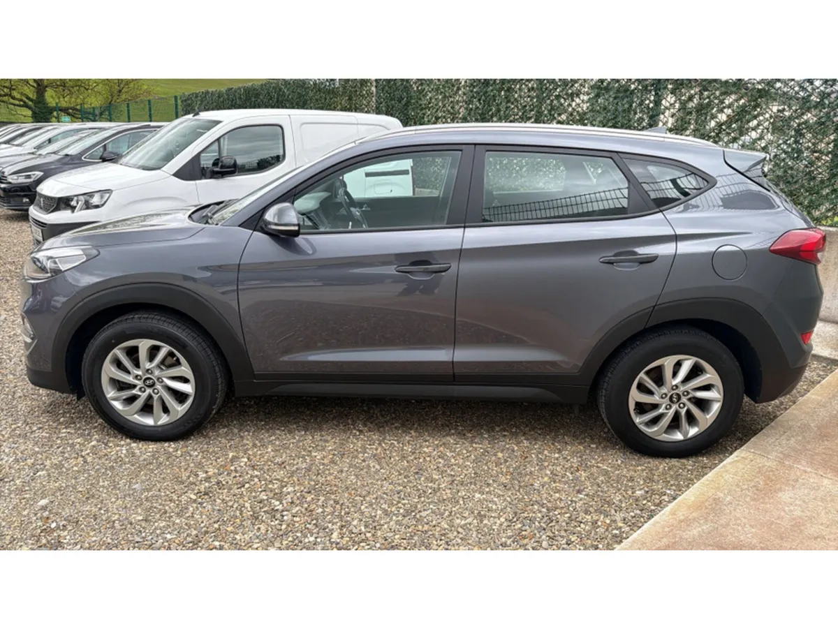 Hyundai Tucson SUV, Diesel, 2017, Grey