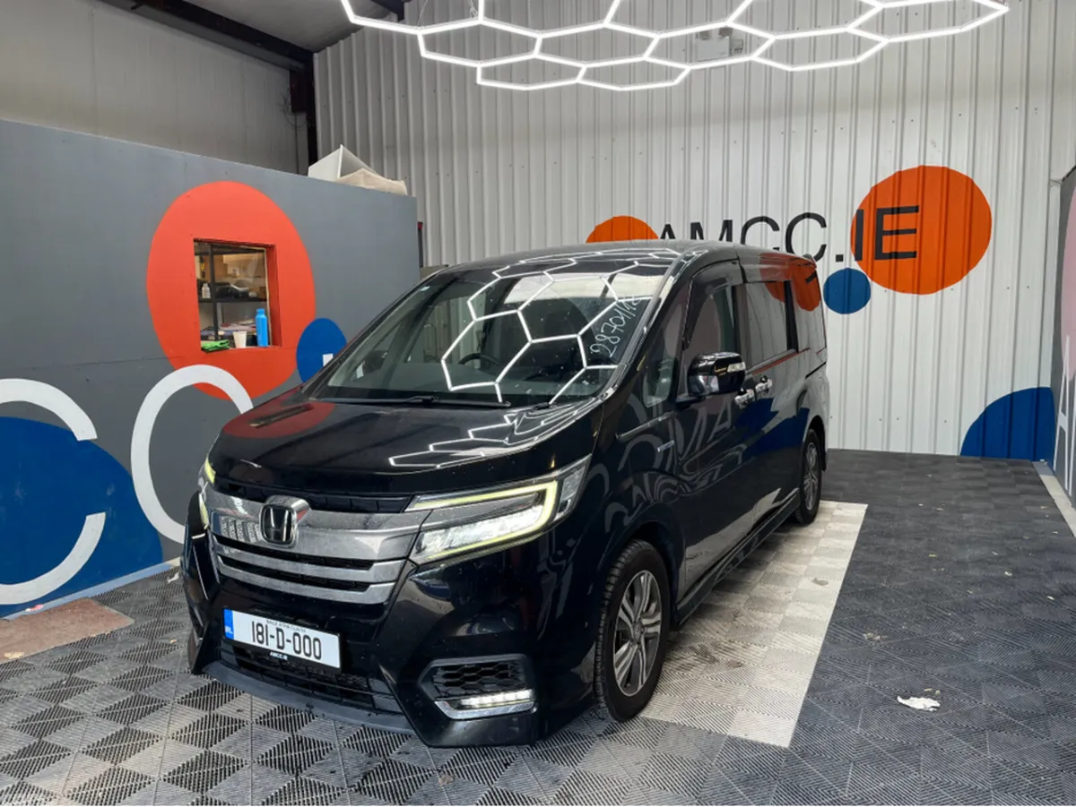 Honda Stepwagon MPV, Petrol Hybrid, 2018, Black