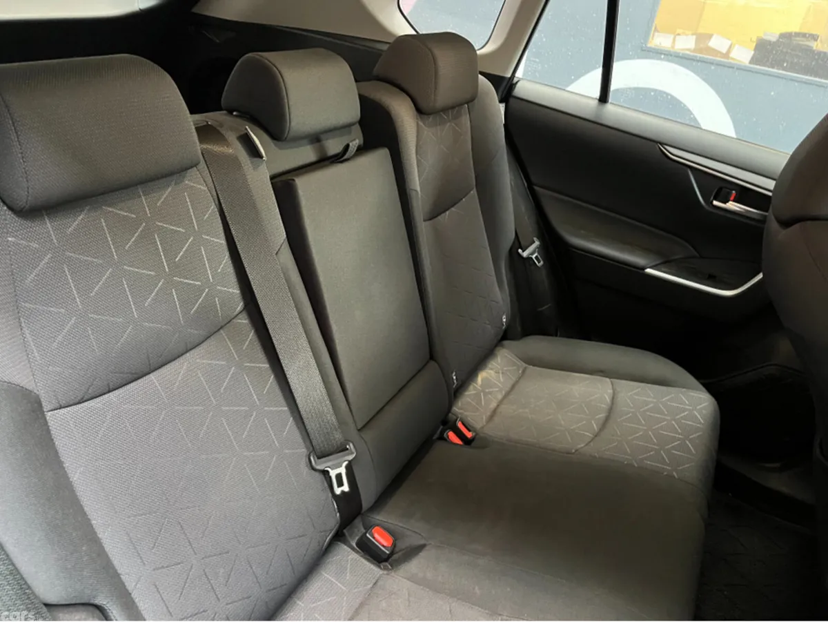 Toyota RAV4 SUV, Petrol Hybrid, 2023, Black