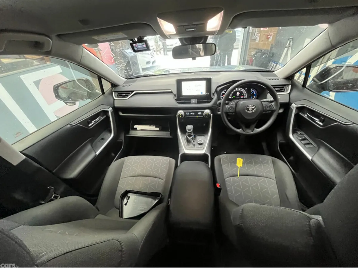 Toyota RAV4 SUV, Petrol Hybrid, 2023, Black