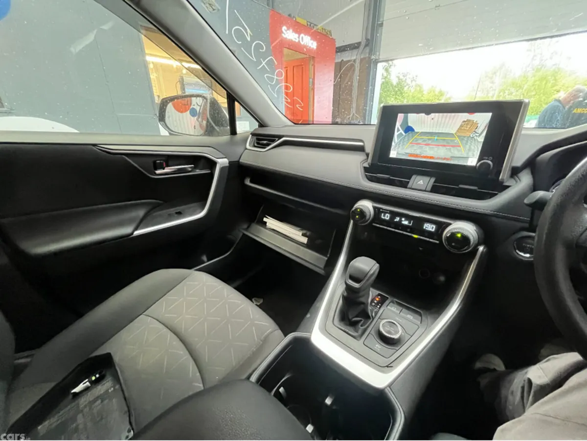 Toyota RAV4 SUV, Petrol Hybrid, 2023, Black