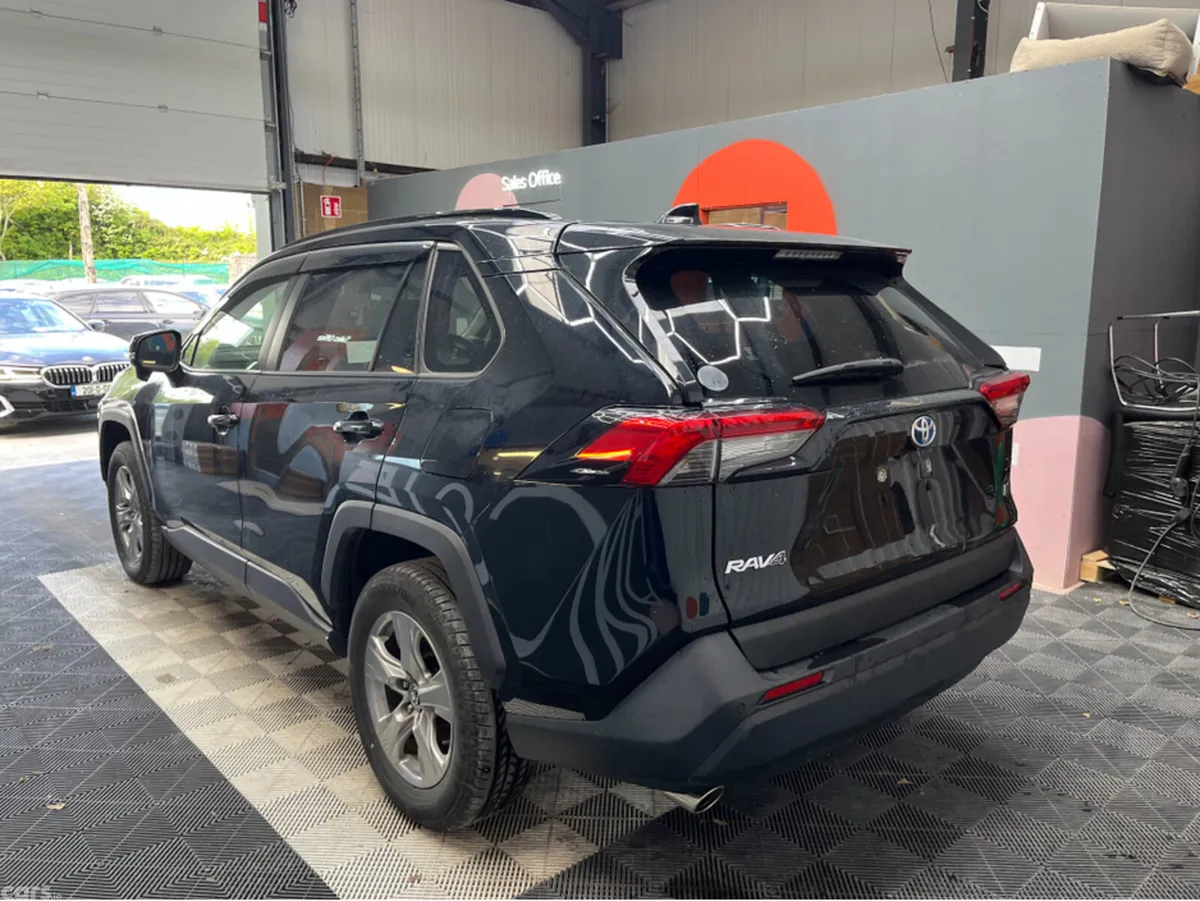 Toyota RAV4 SUV, Petrol Hybrid, 2023, Black