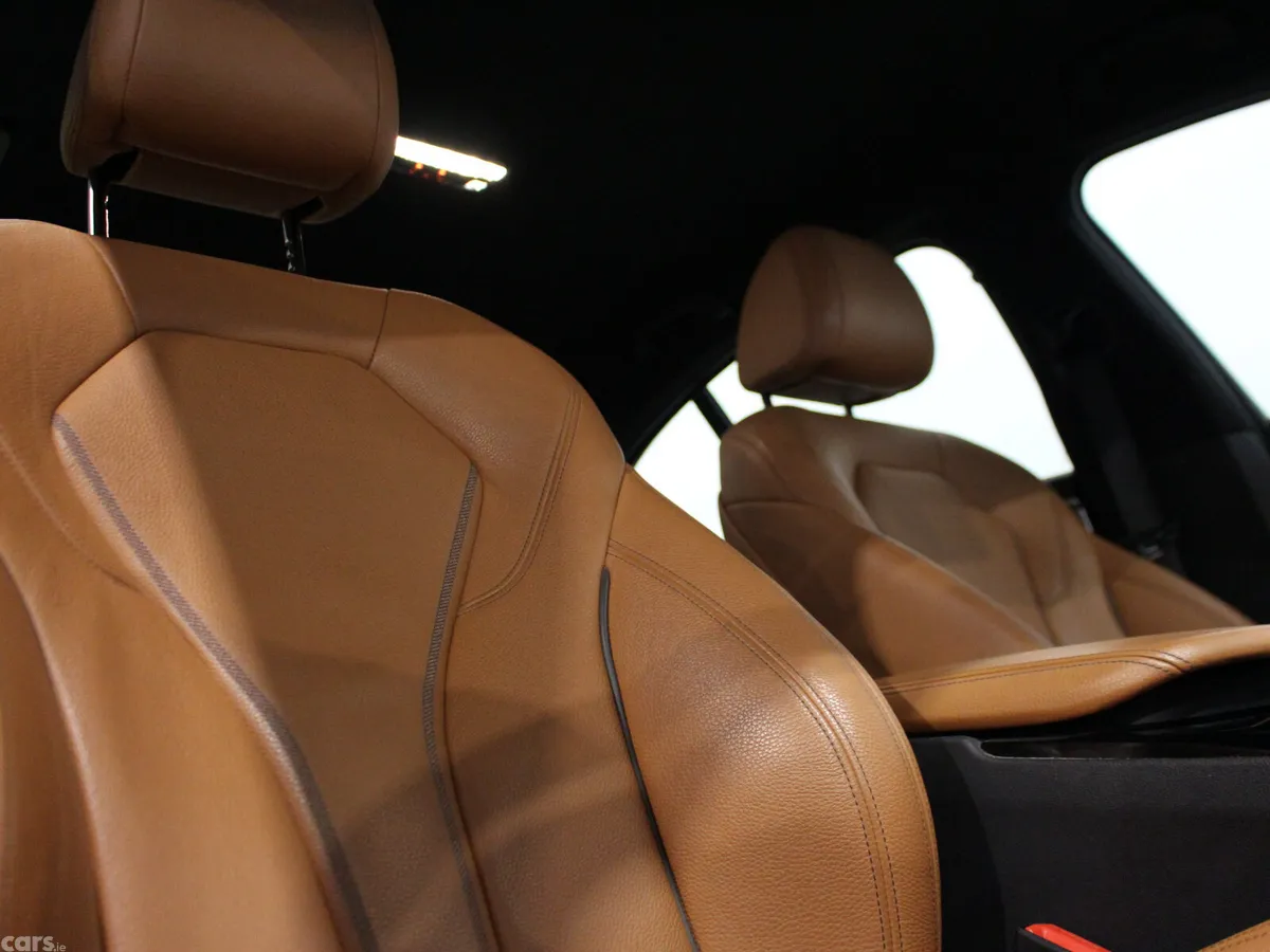 BMW 5-Series Saloon, Petrol Plug-in Hybrid, 2018, Blue