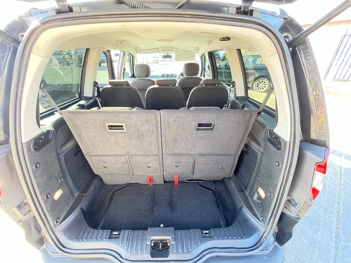 Ford Galaxy MPV, Diesel, 2014, Black