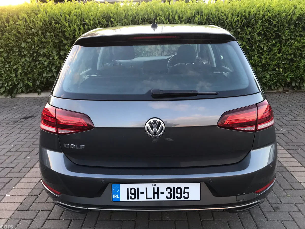 Volkswagen Golf Hatchback, Petrol, 2019, Grey