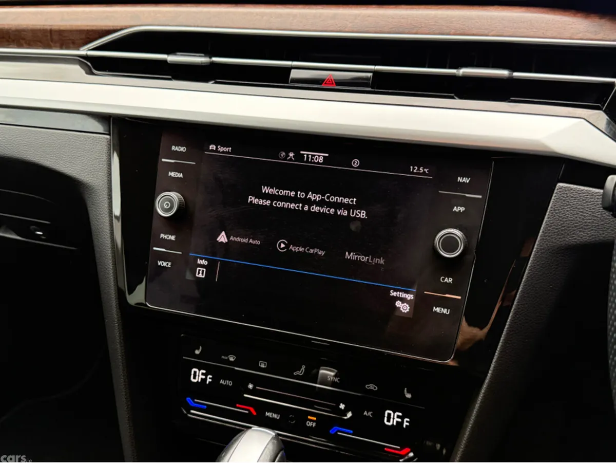 Volkswagen Arteon Hatchback, Diesel, 2023, Red