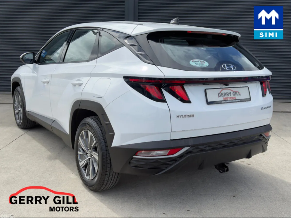 Hyundai Tucson MPV, Diesel, 2022, White