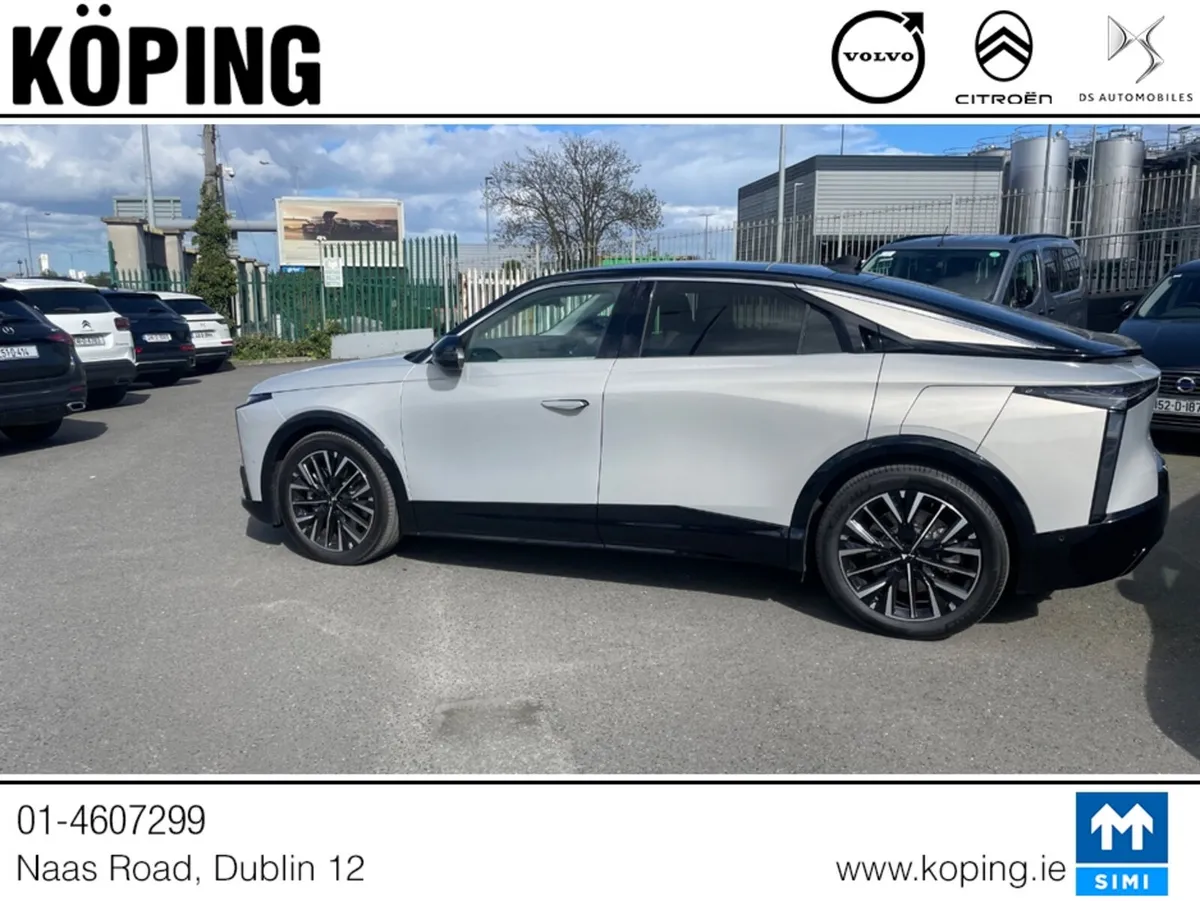 DS Automobiles Other Hatchback, Electric, 2026, Grey