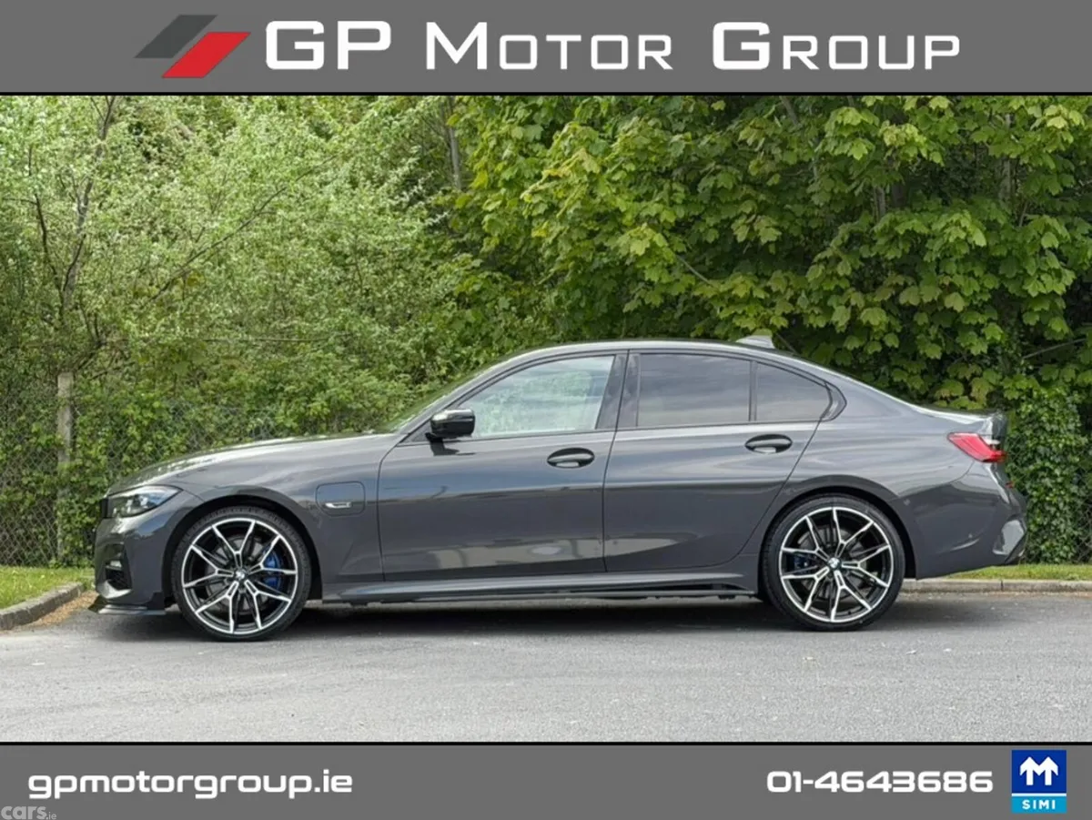 BMW 3-Series Saloon, Petrol Plug-in Hybrid, 2022, Grey