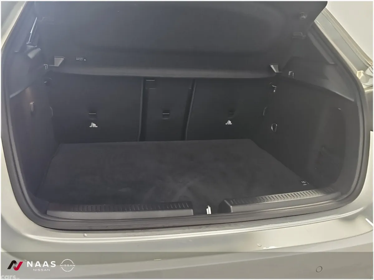 Mercedes-Benz A-Class Hatchback, Petrol, 2020, Silver