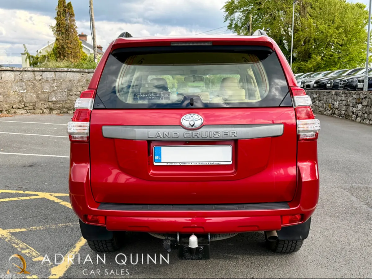 Toyota Land Cruiser SUV, Diesel, 2017, Red