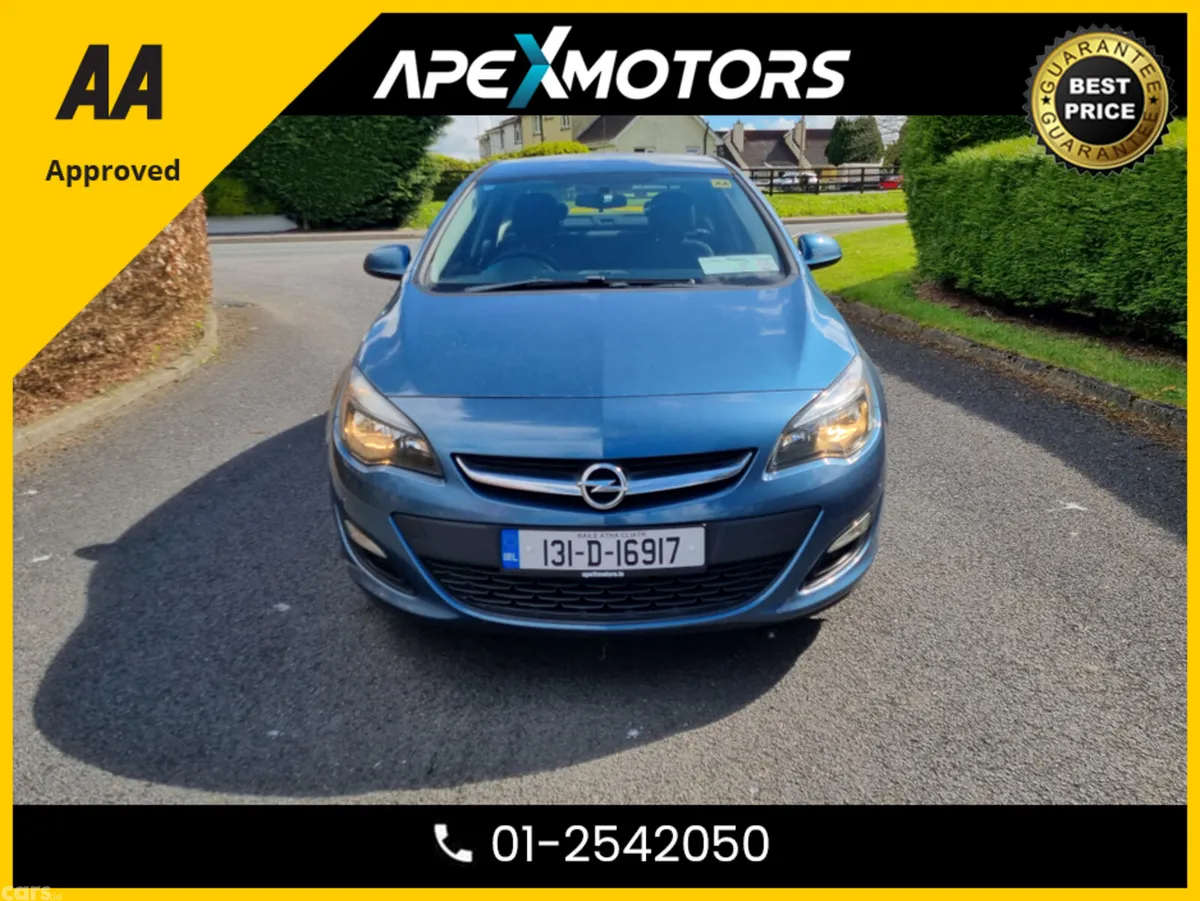 Opel Astra Saloon, Diesel, 2013, Blue