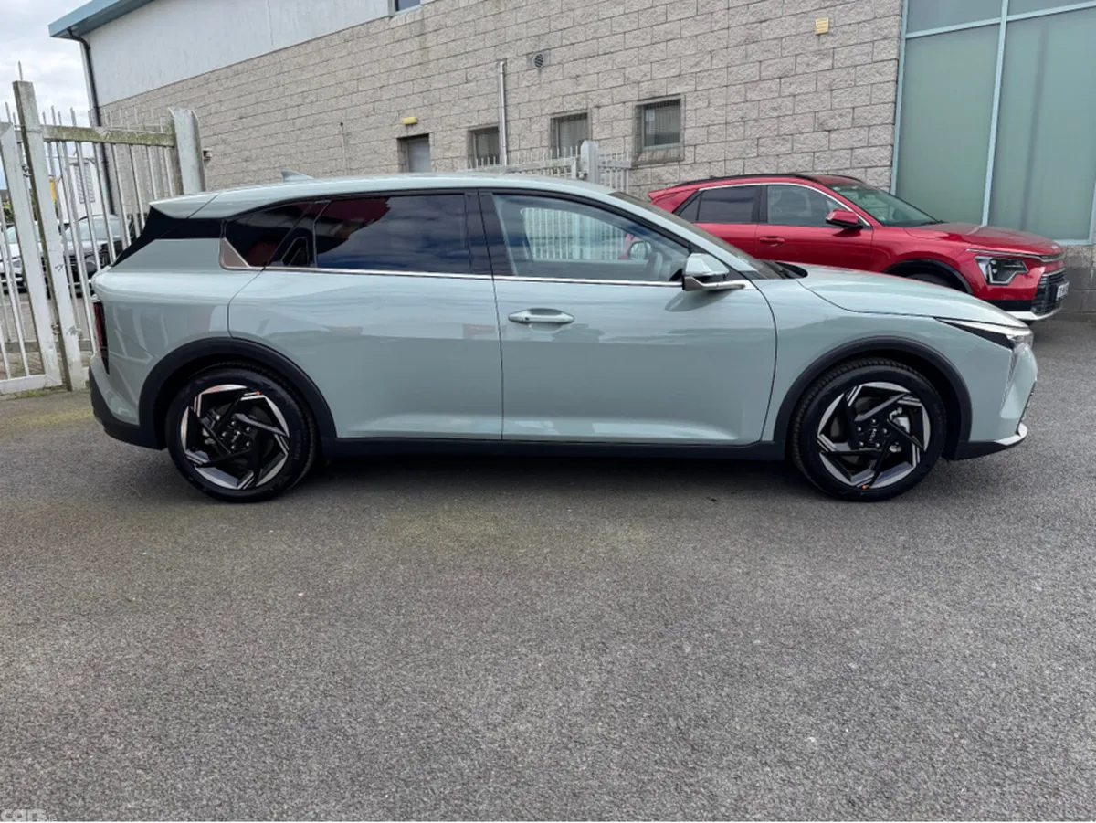 Kia K4 Hatchback, Petrol, 2027, Green