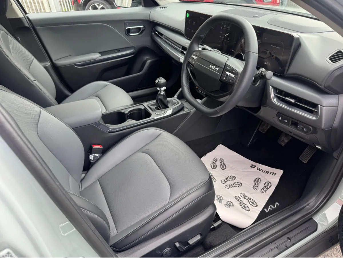 Kia K4 Hatchback, Petrol, 2027, Green
