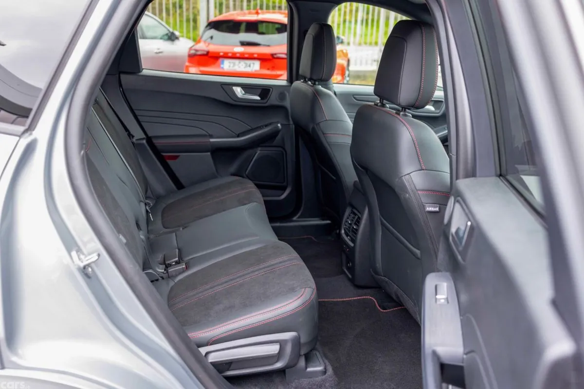 Ford Kuga SUV, Petrol Plug-in Hybrid, 2026, Grey