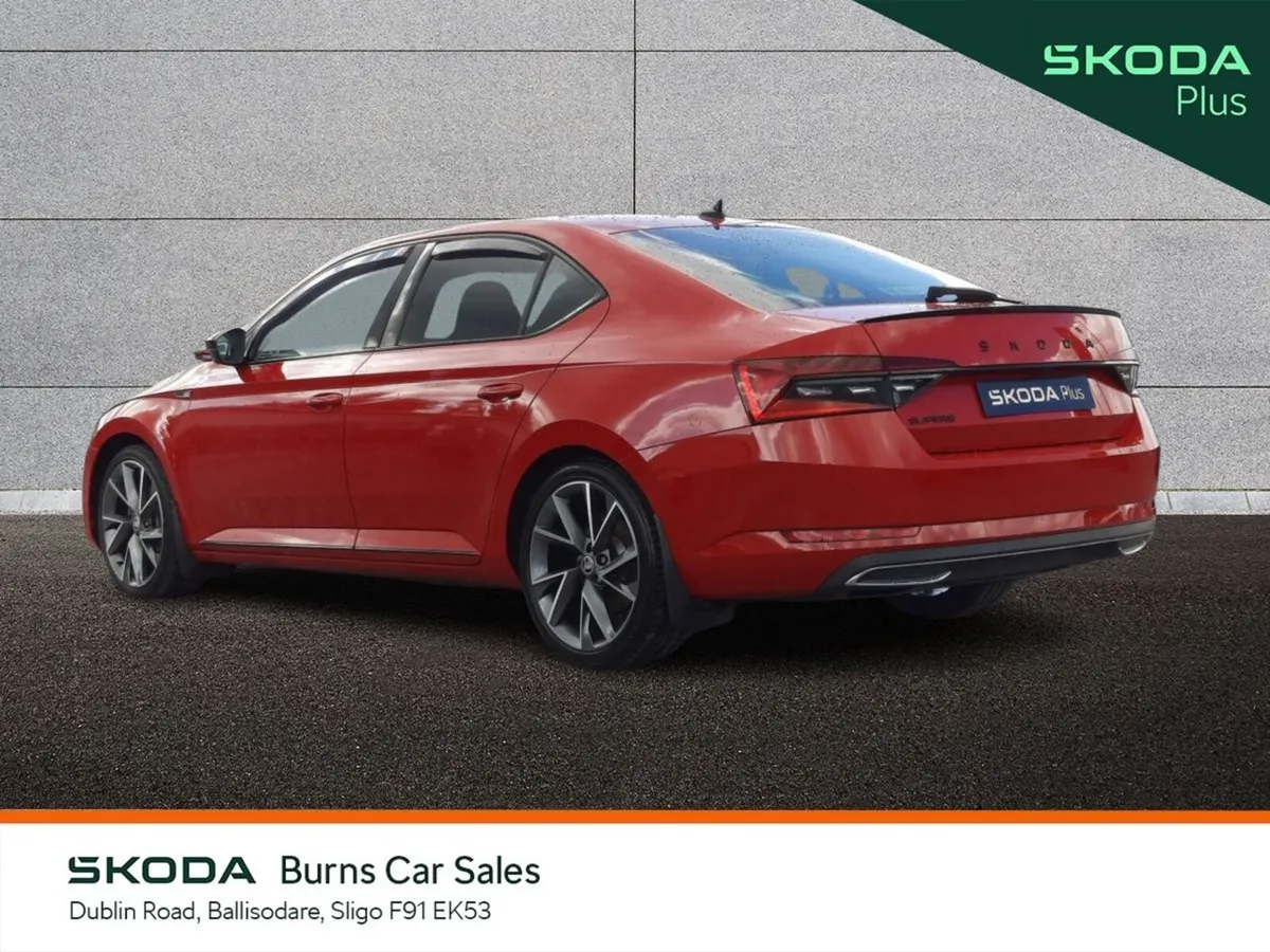 Skoda Superb Saloon, Diesel, 2024, Red