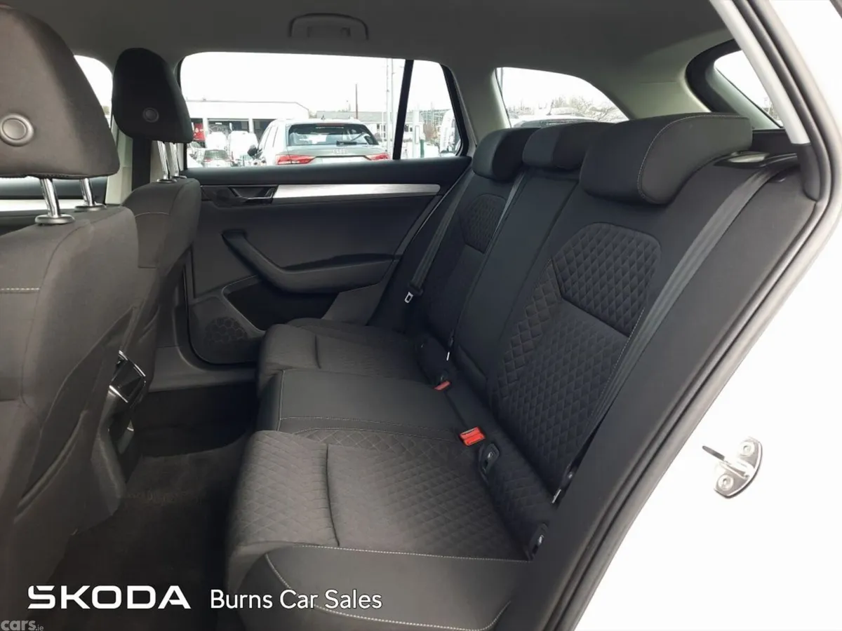 Skoda Superb Estate, Diesel, 2021, White