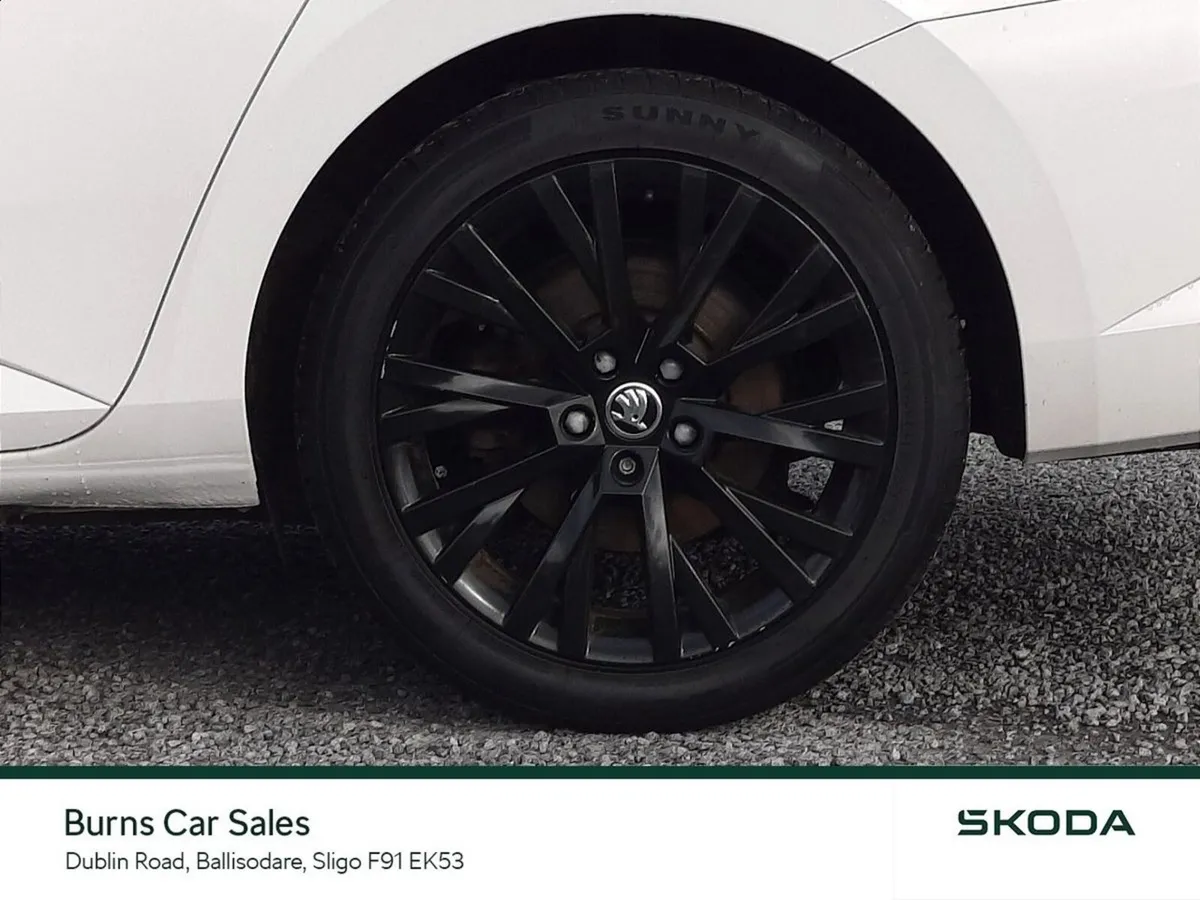 Skoda Superb Estate, Diesel, 2021, White