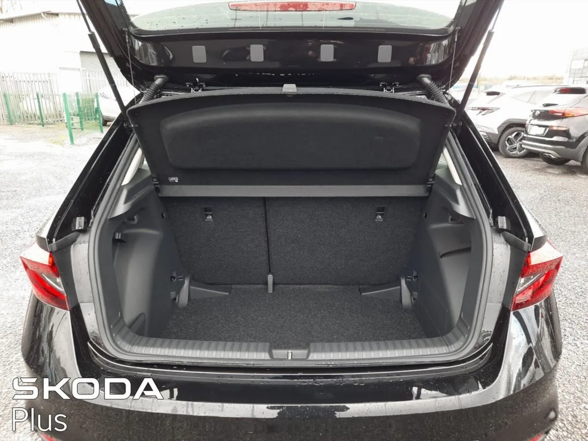 Skoda Fabia Hatchback, Petrol, 2026, Black