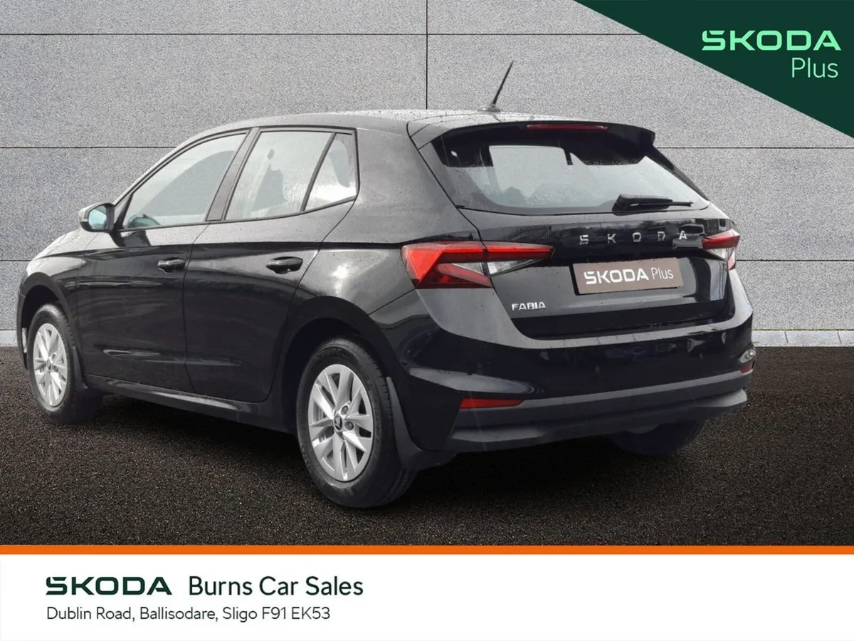 Skoda Fabia Hatchback, Petrol, 2026, Black