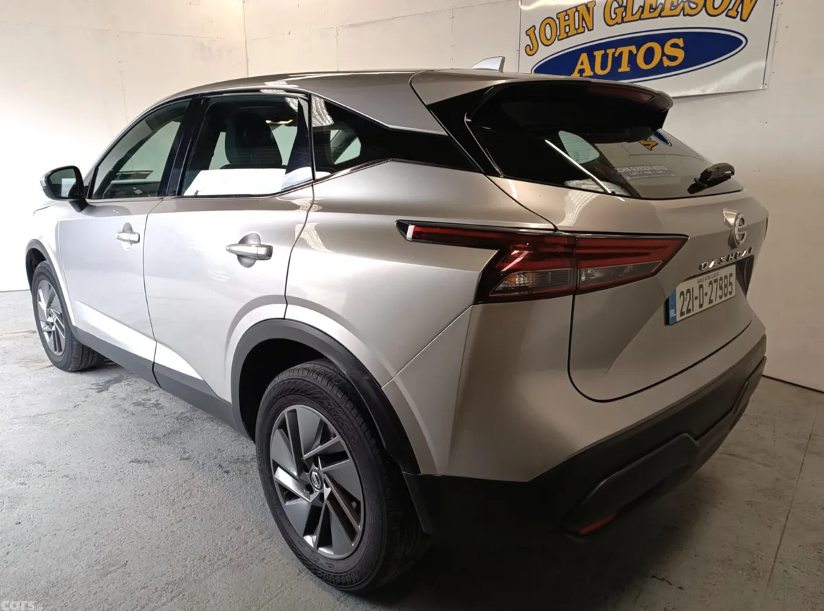Nissan Qashqai SUV, Petrol, 2022, Grey