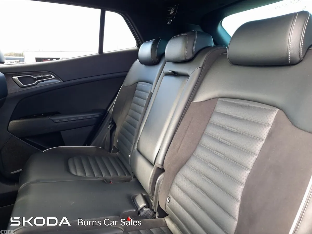 Kia Sportage SUV, Diesel Hybrid, 2023, Grey
