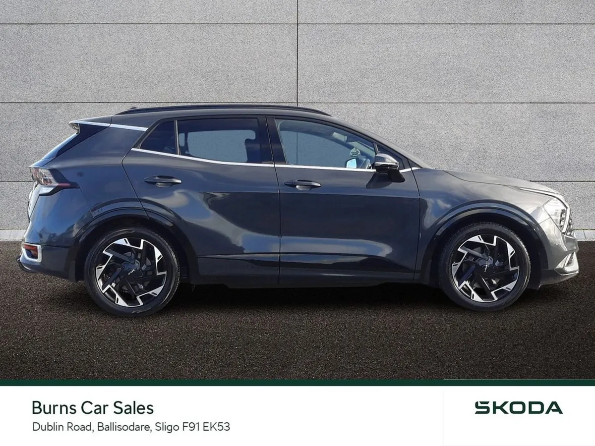 Kia Sportage SUV, Diesel Hybrid, 2023, Grey