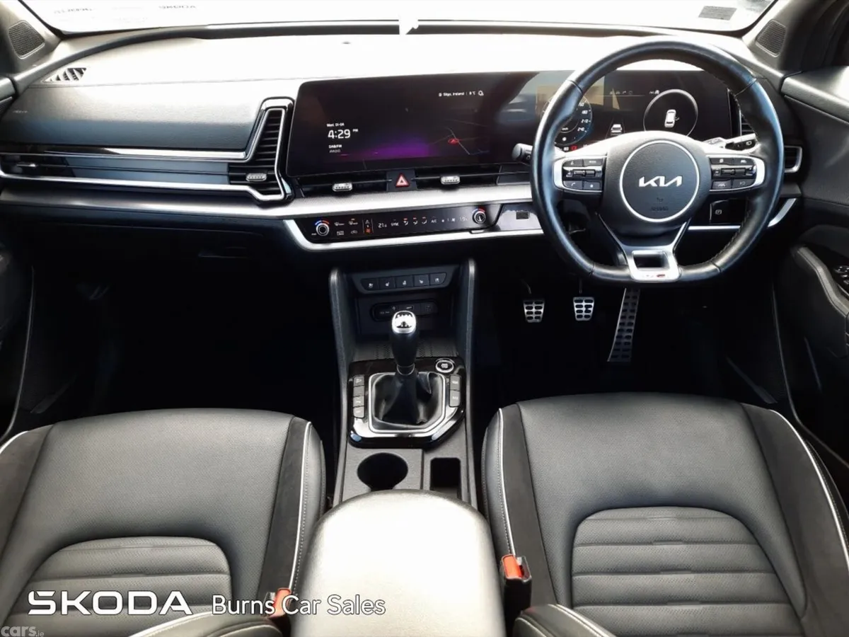 Kia Sportage SUV, Diesel Hybrid, 2023, Grey