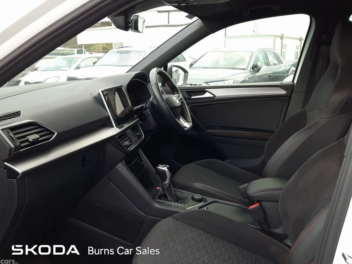 SEAT Tarraco Estate, Diesel, 2023, White