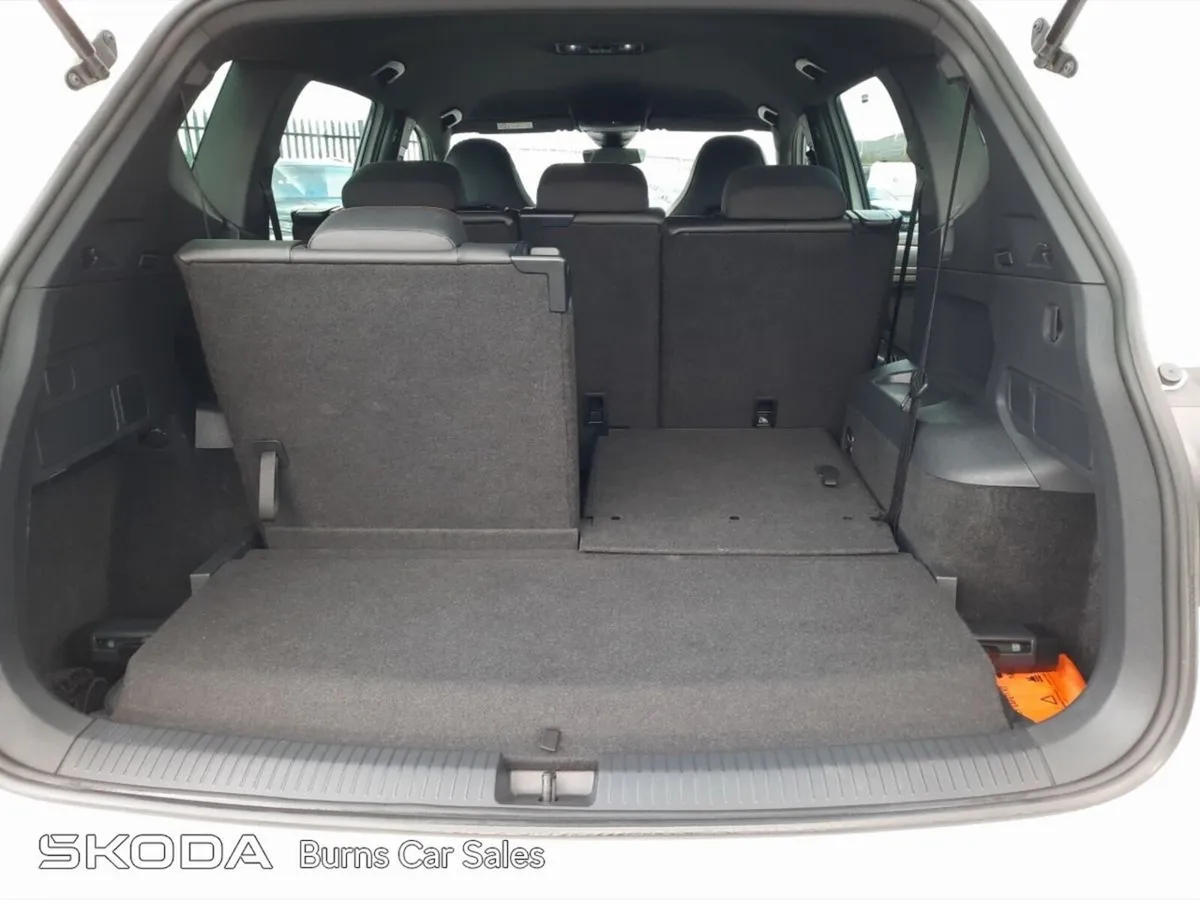 SEAT Tarraco Estate, Diesel, 2023, White