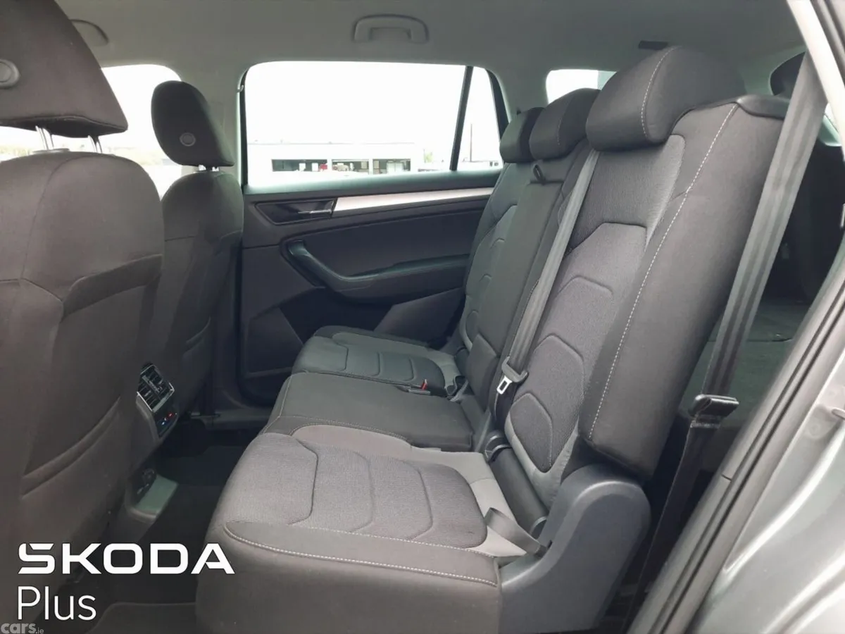 Skoda Kodiaq SUV, Petrol, 2023, Grey
