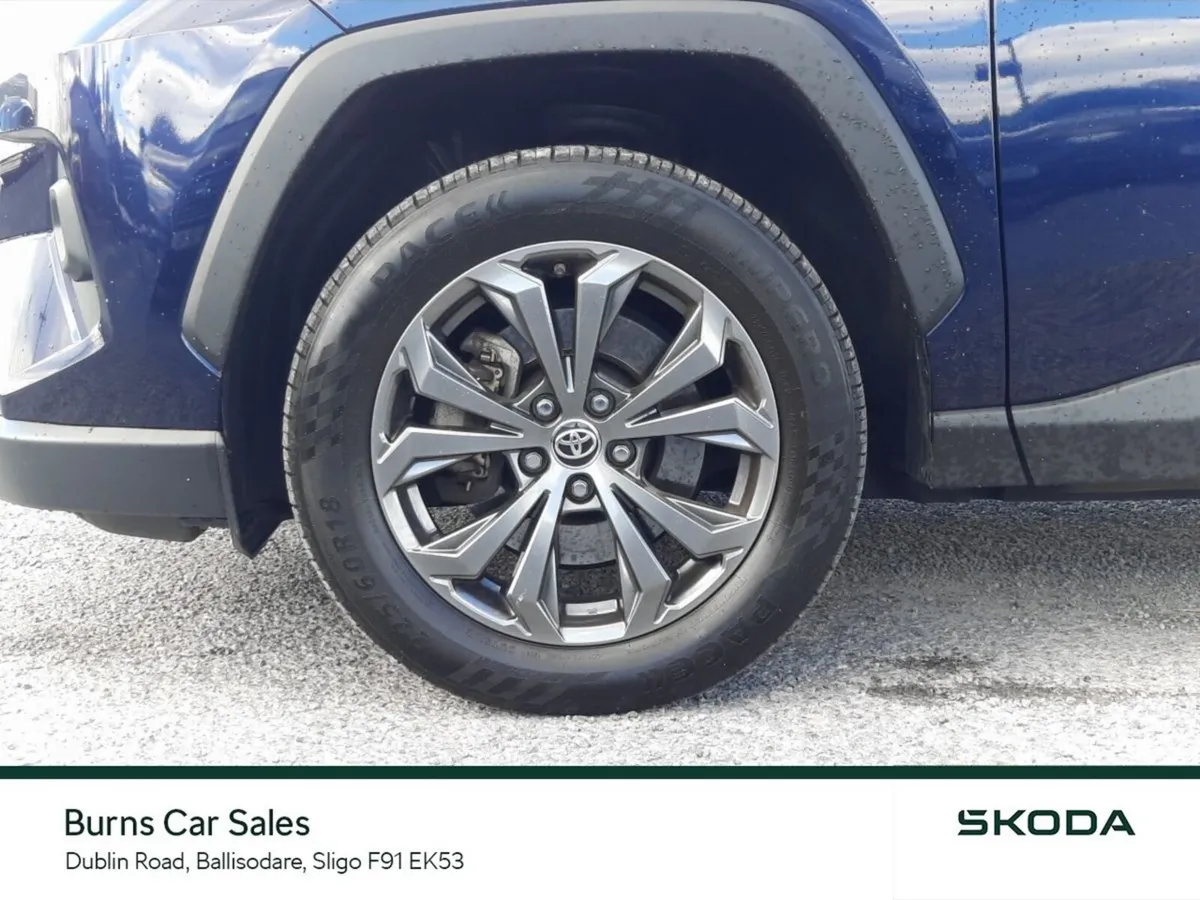 Toyota RAV4 SUV, Petrol Hybrid, 2024, Blue