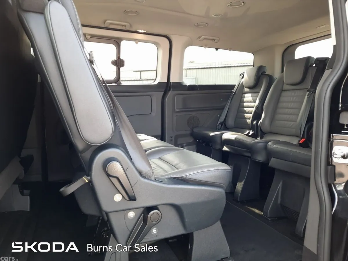 Ford Tourneo Custom MPV, Diesel, 2023, Black