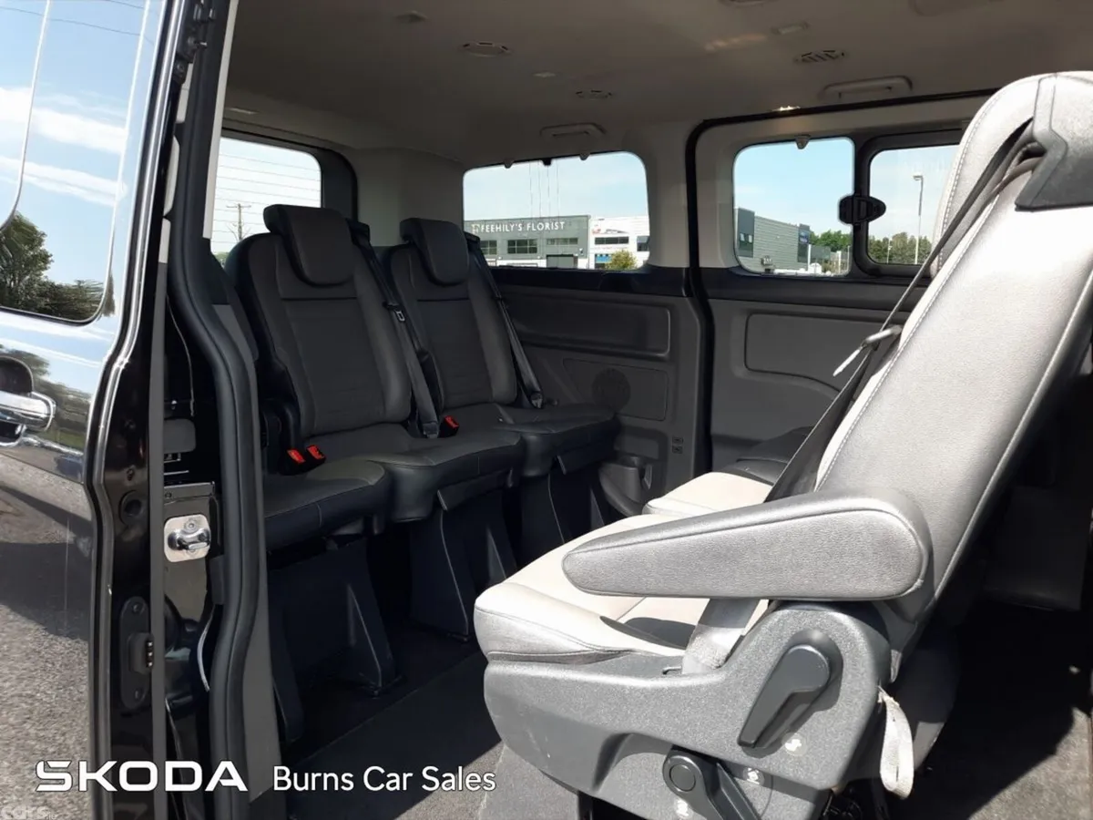 Ford Tourneo Custom MPV, Diesel, 2023, Black