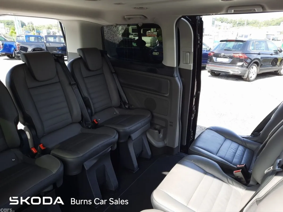 Ford Tourneo Custom MPV, Diesel, 2023, Black