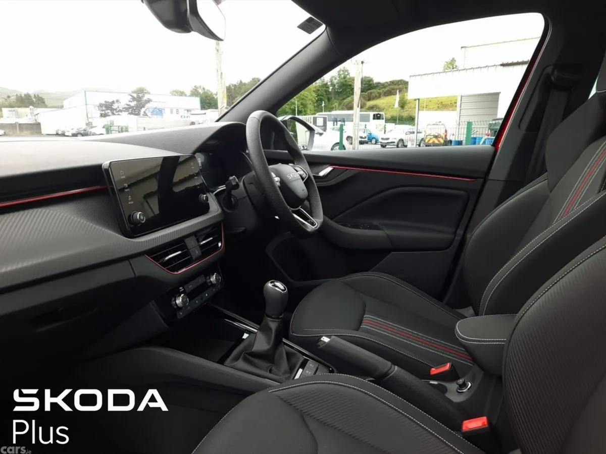 Skoda Kamiq Hatchback, Petrol, 2025, Red