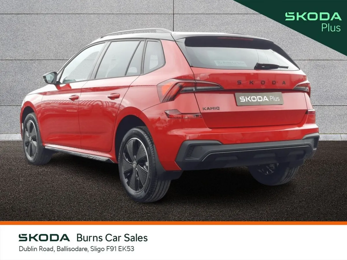 Skoda Kamiq Hatchback, Petrol, 2025, Red
