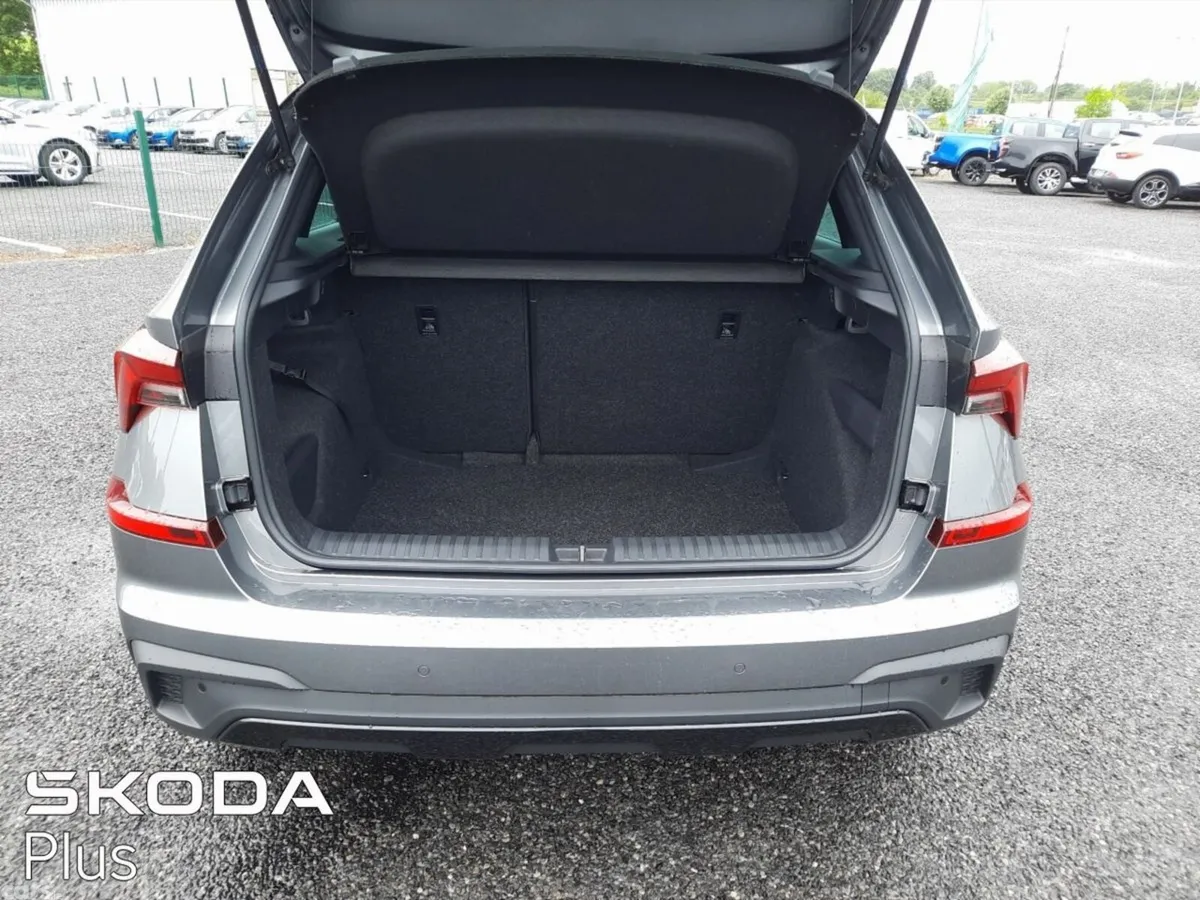 Skoda Kamiq Hatchback, Petrol, 2025, Grey