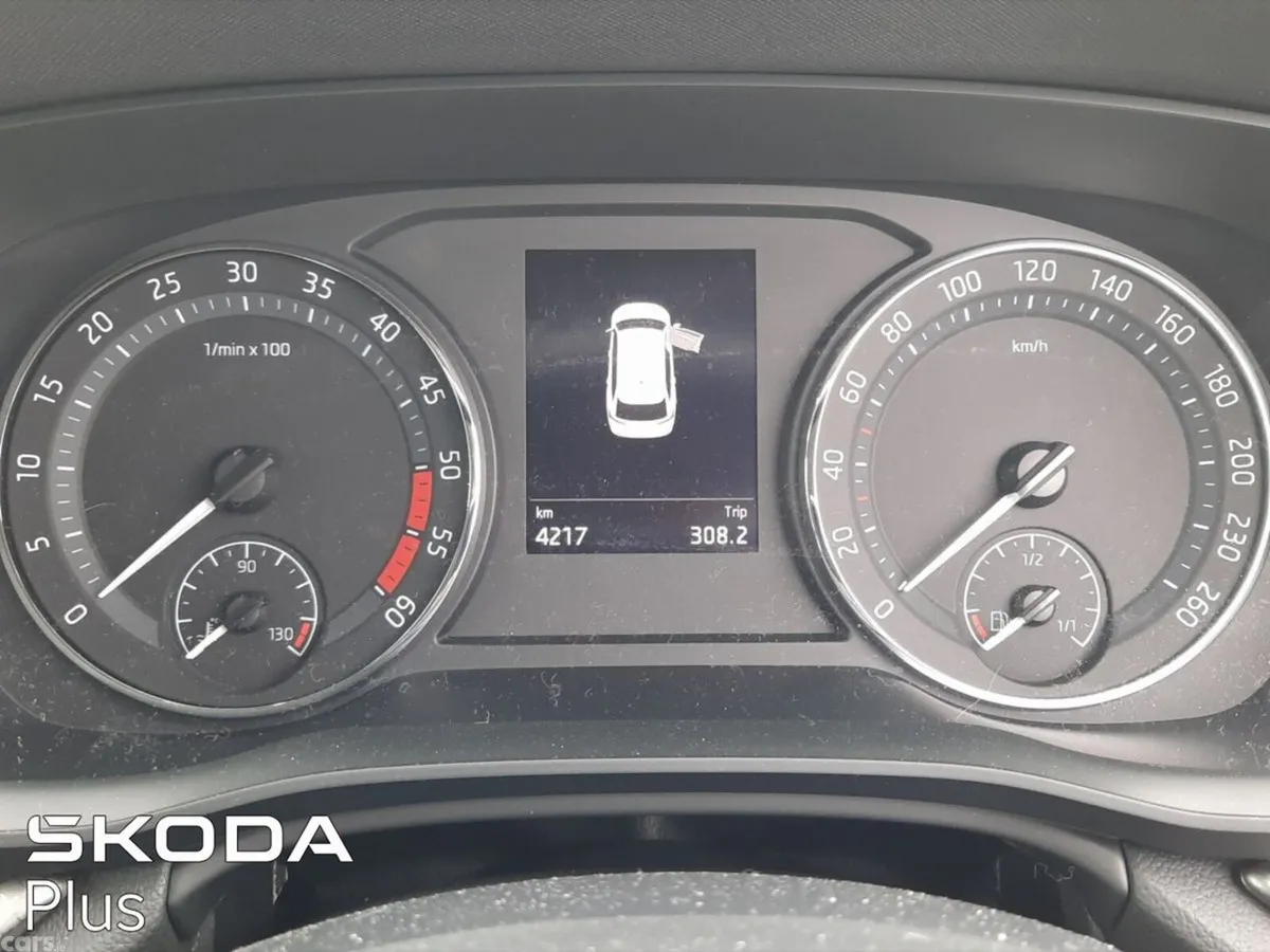 Skoda Octavia Estate, Diesel, 2025, White