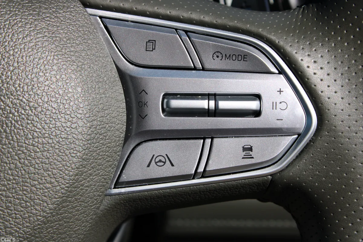 Hyundai Santa Fe SUV, Petrol Plug-in Hybrid, 2023, Black