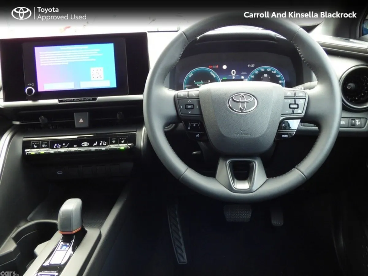 Toyota C-HR SUV, Petrol Hybrid, 2025, Blue