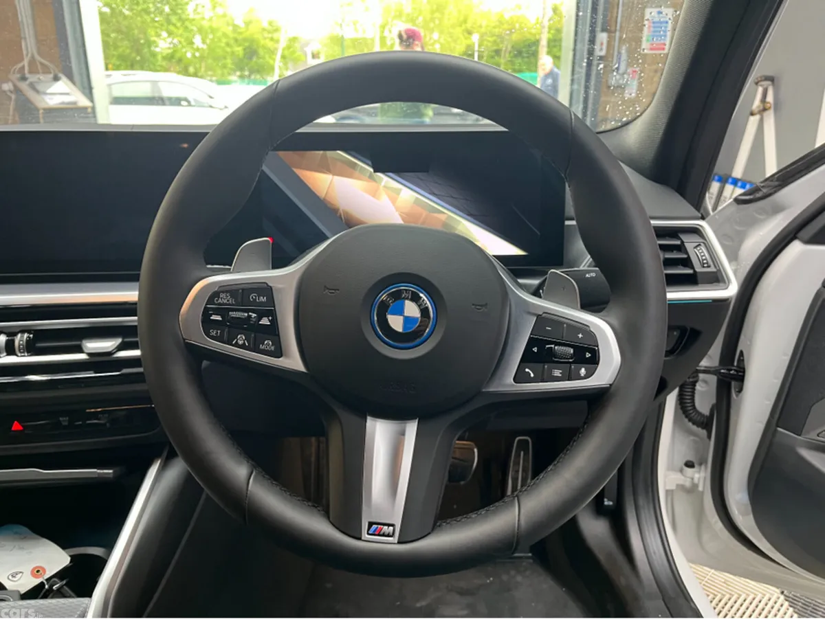 BMW 3-Series Saloon, Petrol Plug-in Hybrid, 2024, White