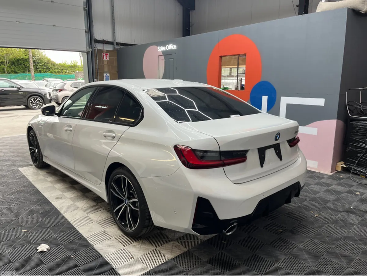 BMW 3-Series Saloon, Petrol Plug-in Hybrid, 2024, White