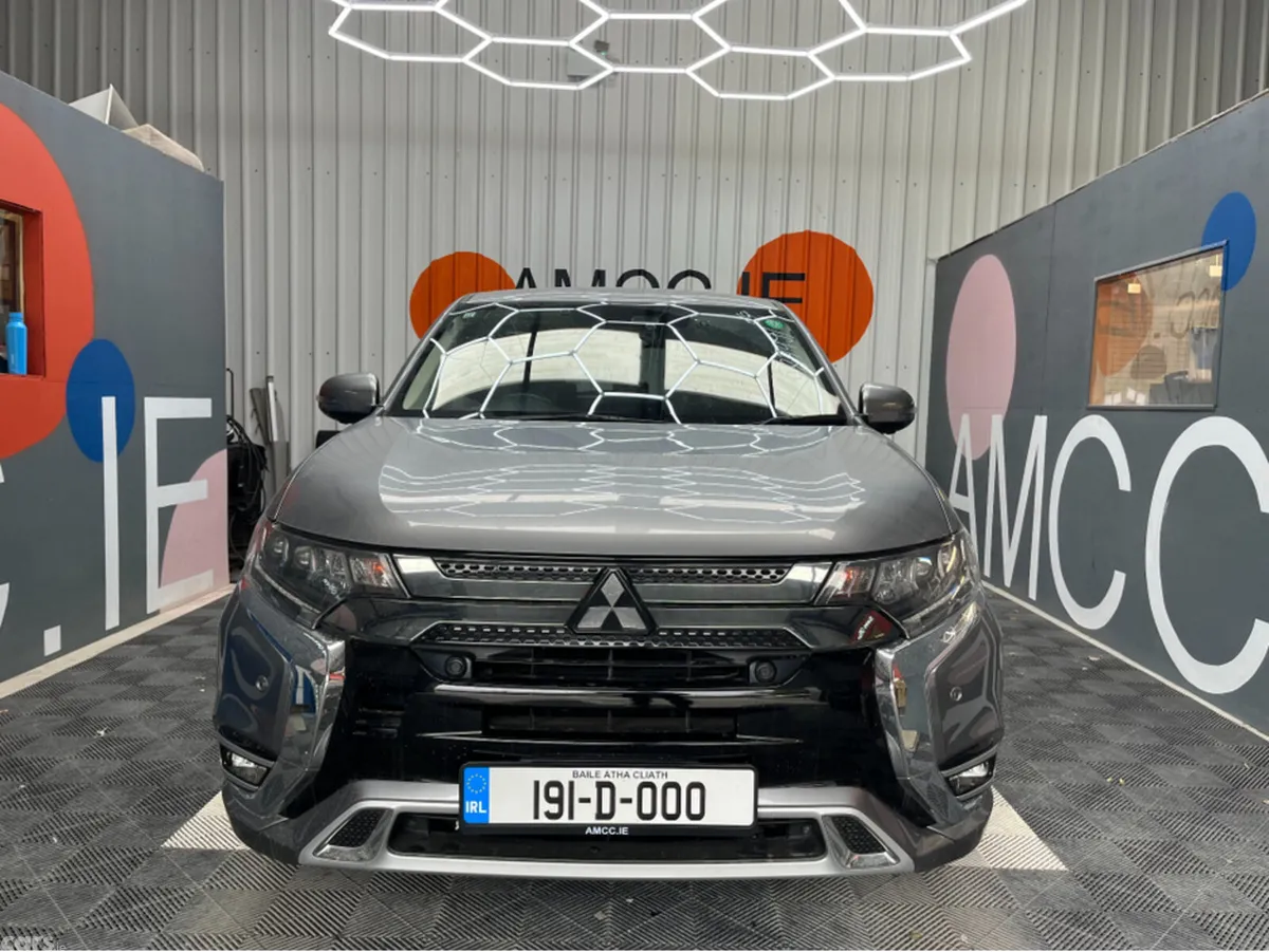 Mitsubishi Outlander SUV, Petrol Plug-in Hybrid, 2019, Grey