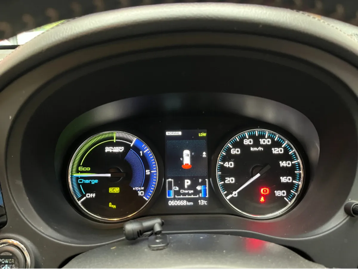 Mitsubishi Outlander SUV, Petrol Plug-in Hybrid, 2019, Grey